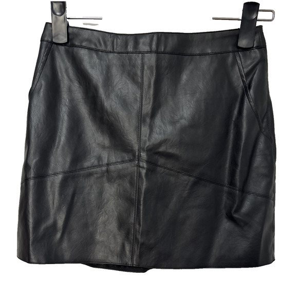Altar'd State Women's Sm Black Faux Leather Mini Skirt Sexy Baddie Pinup Rocker - Picture 1 of 10